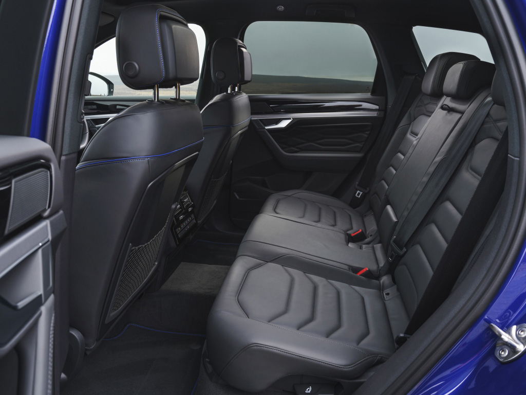 1024x0_1_q95_autohomecar__ChwFlWBm0IiAERaXABhhReTKS-A537.jpg