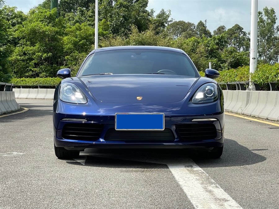 保时捷718  Cayman 2.0T