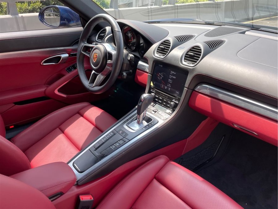 保时捷718 Cayman 2.0T