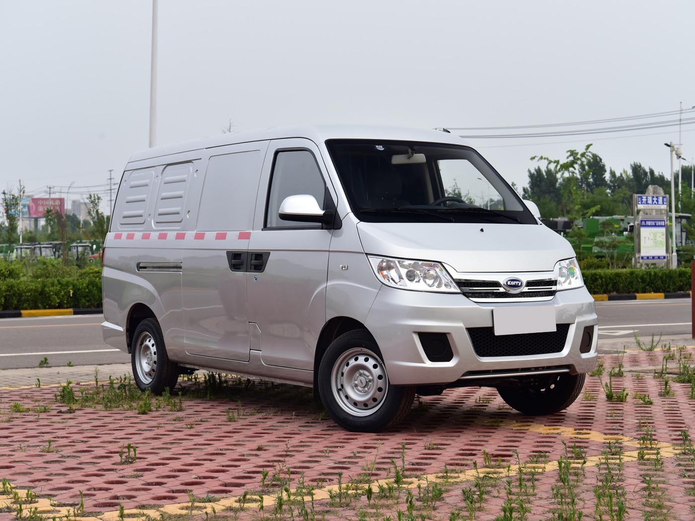 开瑞汽车-优优EV