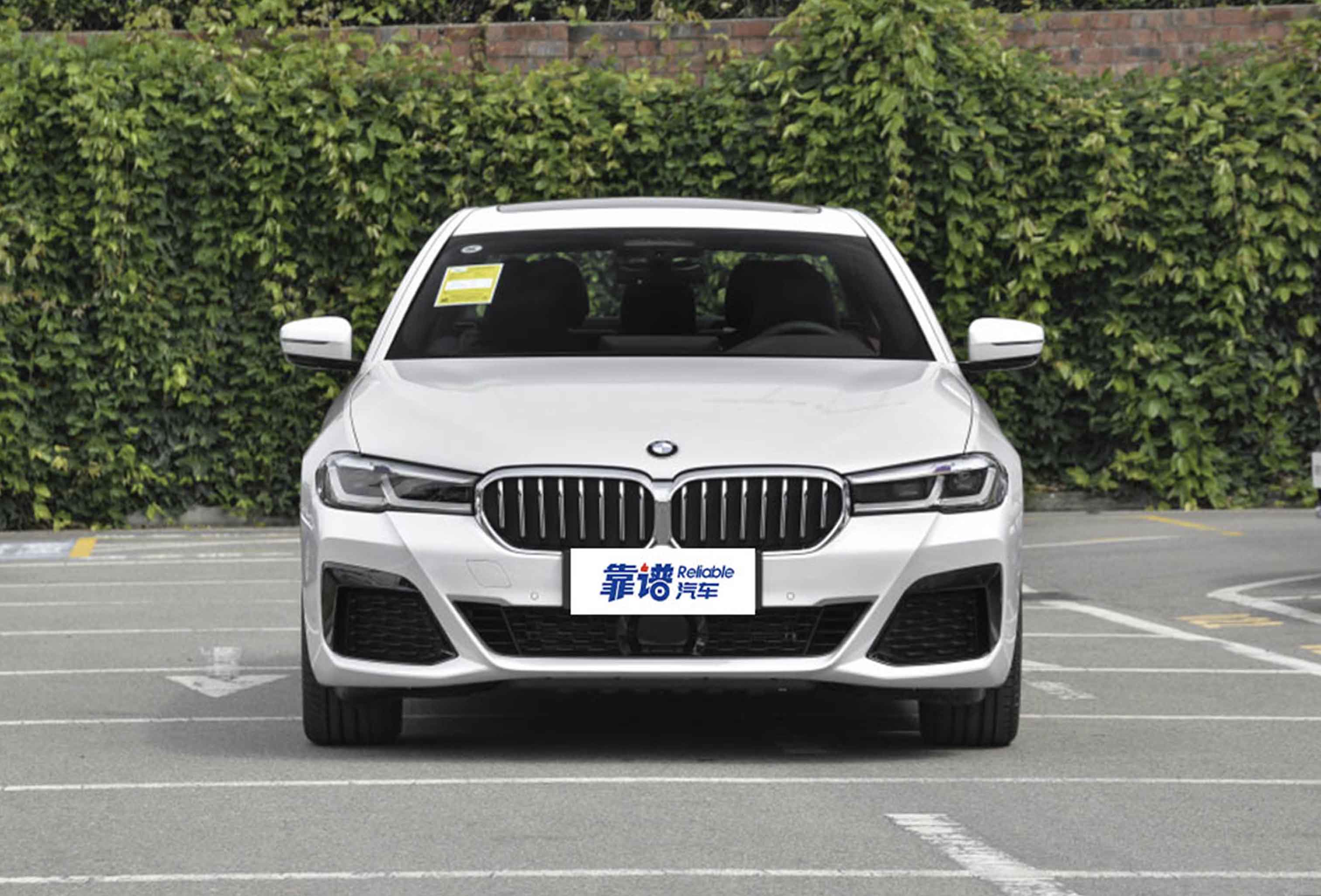 BMW 5系插电式混合动力