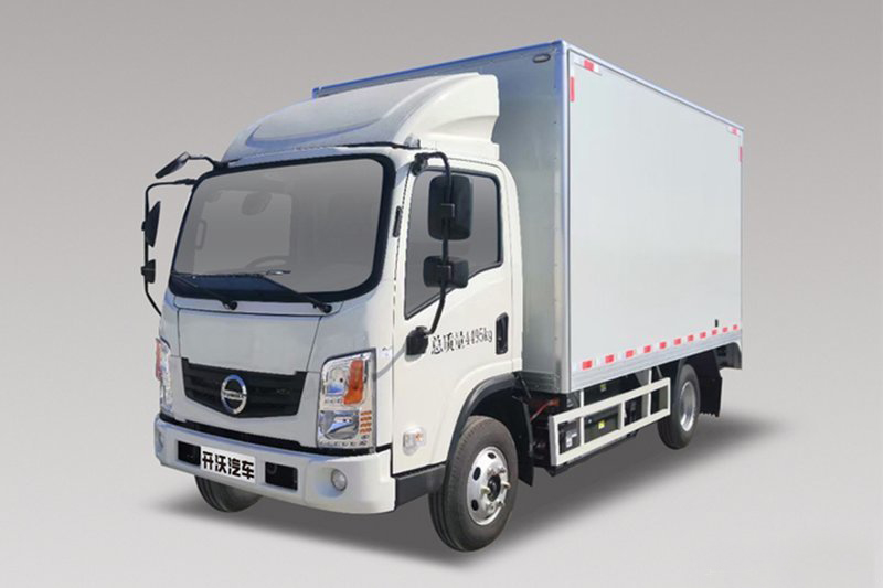 南京金龙 K15 4.5T 纯电动厢式运输车(高2.39米)