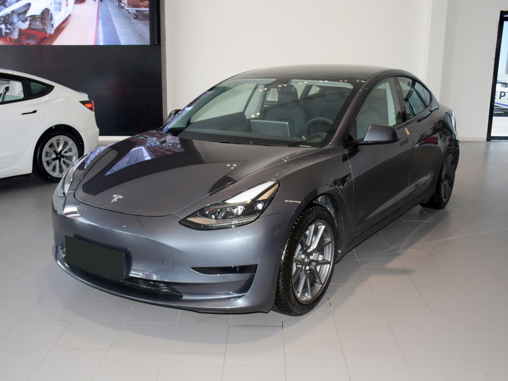 特斯拉Model 3