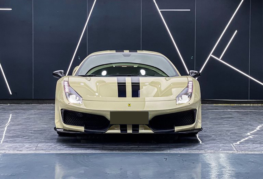 法拉利488 2018款 3.9L Pista (硬顶)