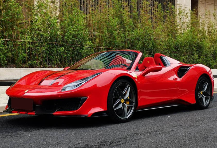 法拉利488 2019款 3.9L Pista Spider